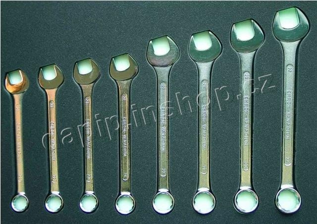 3. ZÁSUVKA - CZECH GOLA